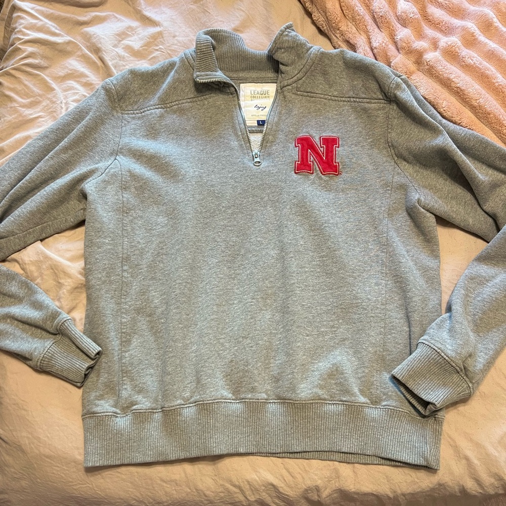 Nebraska Gray Quarter Zip Large